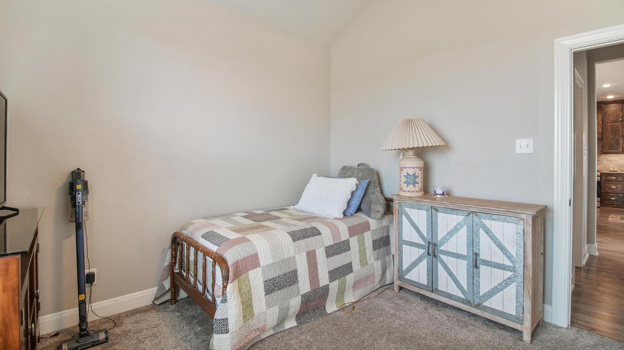 129 Oak Springs Loop Mabank TX 75156