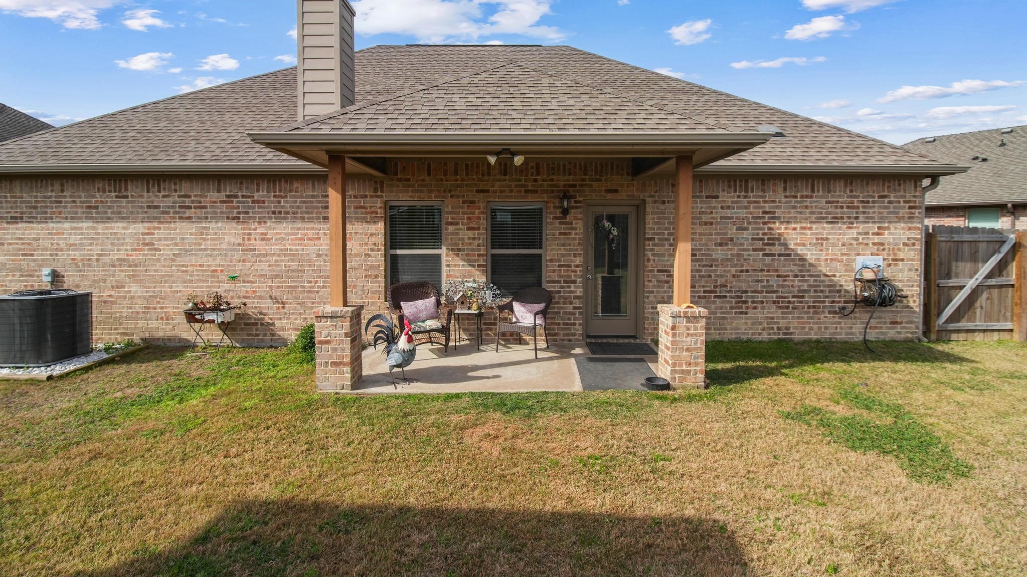 129 Oak Springs Loop Mabank TX 75156