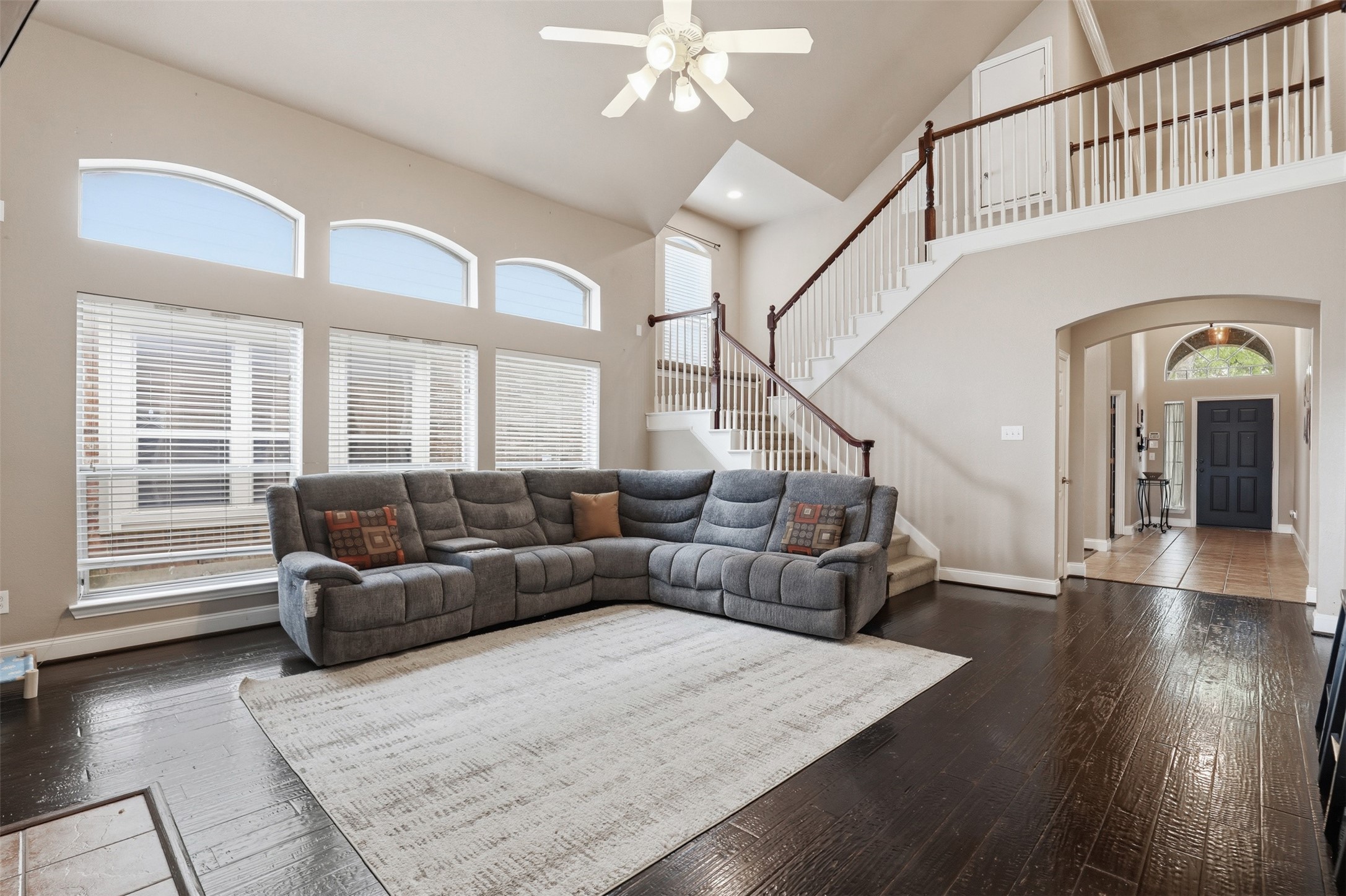 2451 Beachview Drive Grand Prairie TX 75054