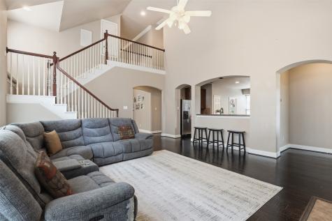 2451 Beachview Drive Grand Prairie TX 75054