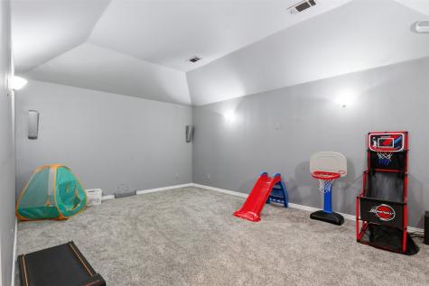 2451 Beachview Drive Grand Prairie TX 75054