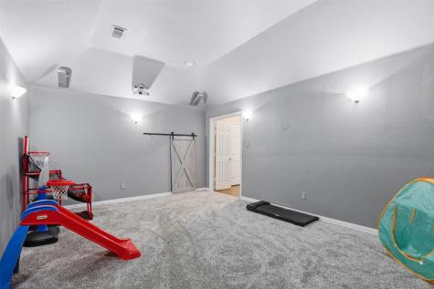 2451 Beachview Drive Grand Prairie TX 75054