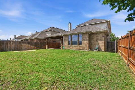 2451 Beachview Drive Grand Prairie TX 75054