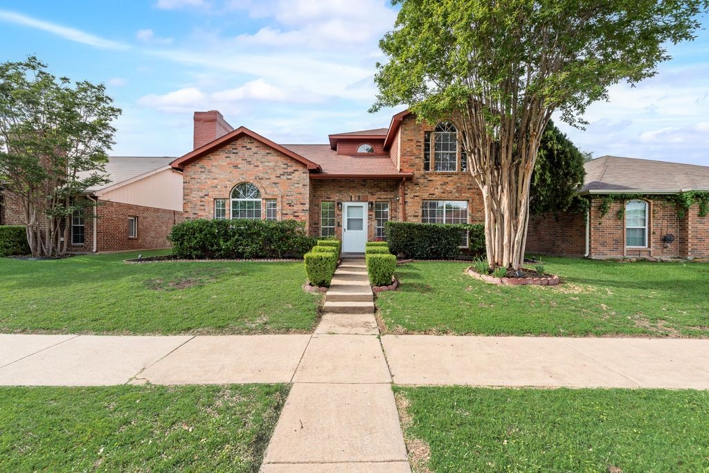 2001 Village Creek Drive Garland TX 75040