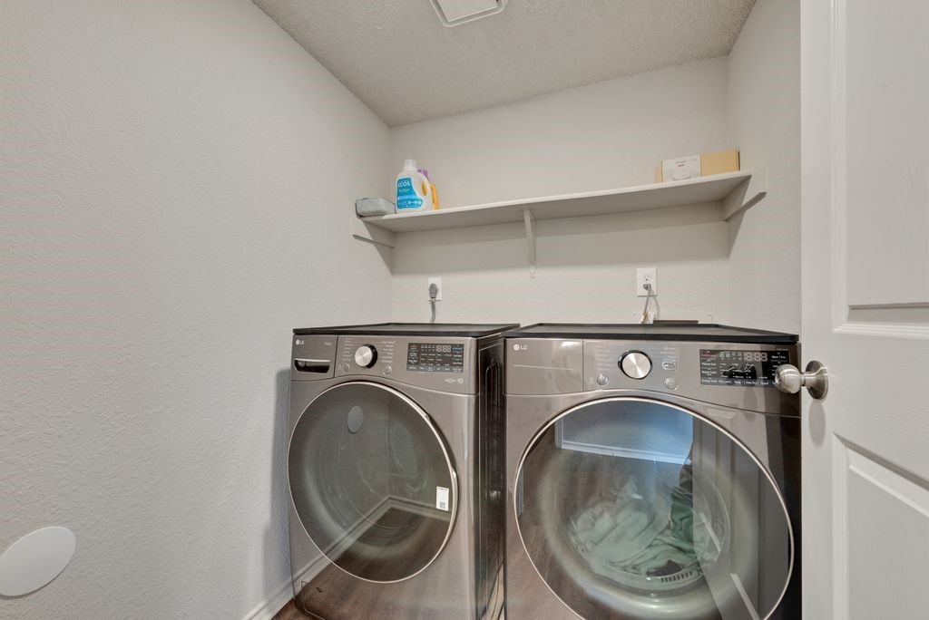 2001 Village Creek Drive Garland TX 75040