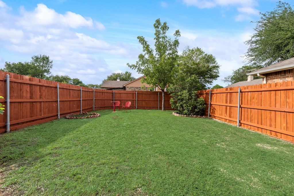 2001 Village Creek Drive Garland TX 75040