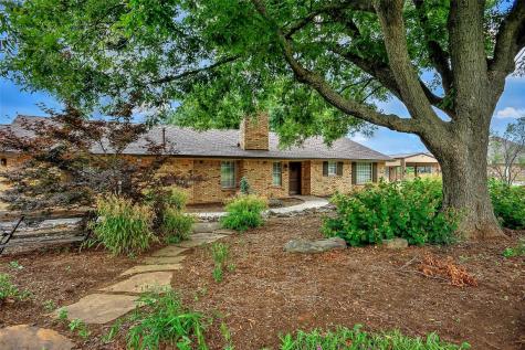 124 W Fox Creek Lane Whitesboro TX 76273