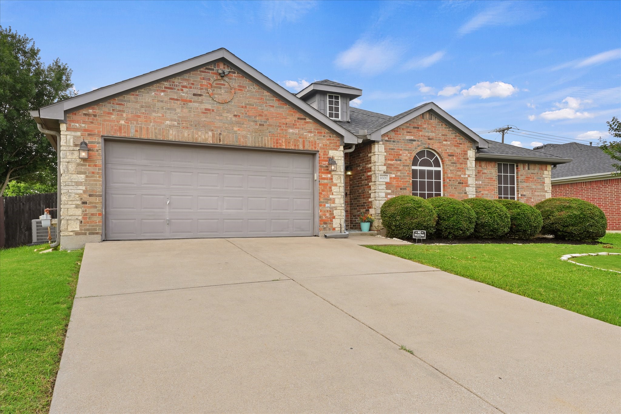 4606 Bluebird Lane Mansfield TX 76063
