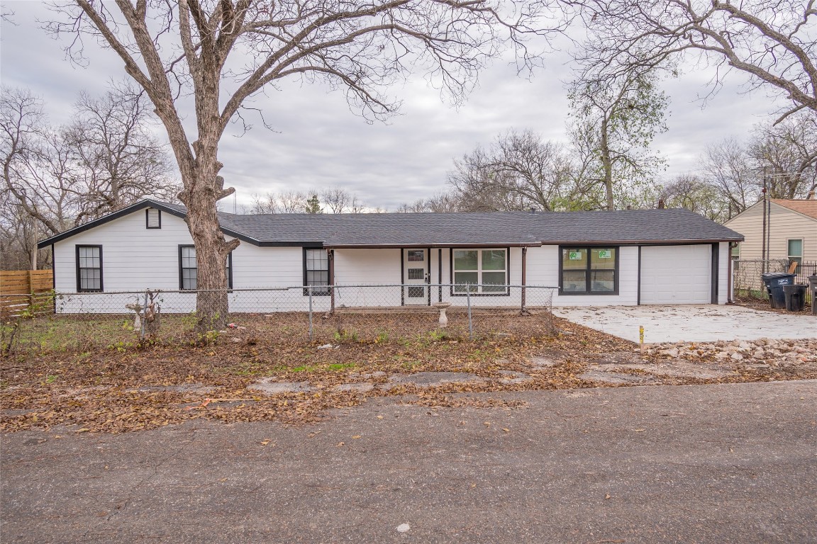 9717 Santa Monica Drive Fort Worth TX 76116
