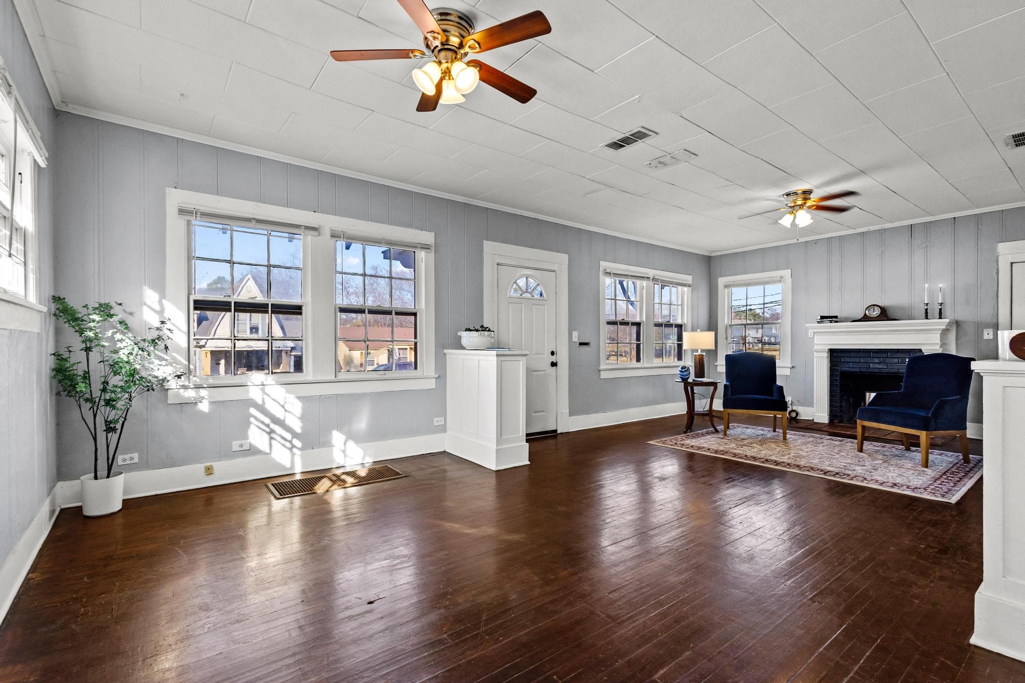 1310 W Morton Street Denison TX 75020
