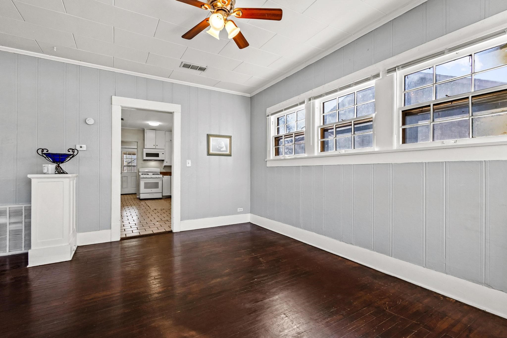 1310 W Morton Street Denison TX 75020