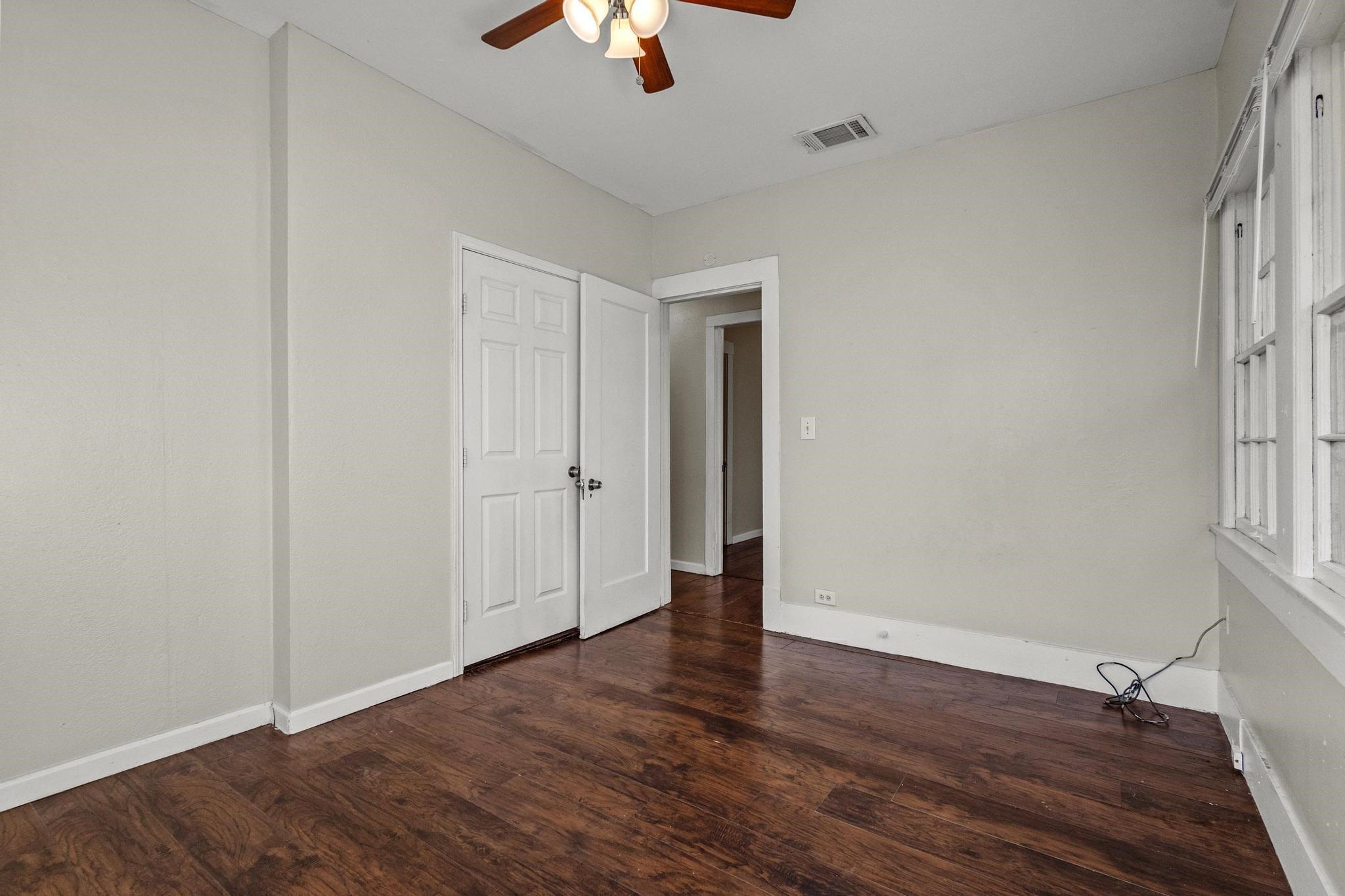1310 W Morton Street Denison TX 75020