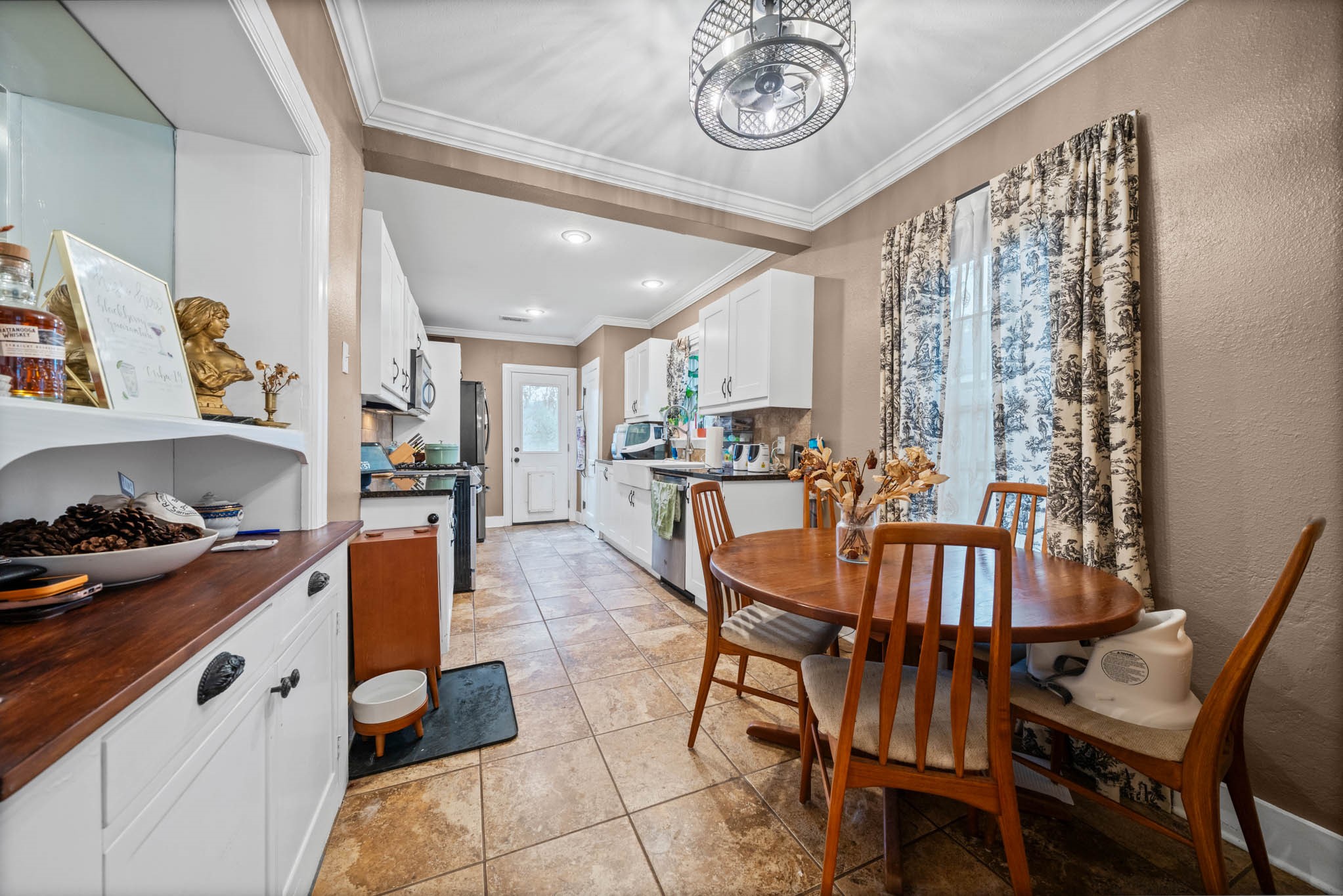 1606 Lansford Avenue Dallas TX 75224
