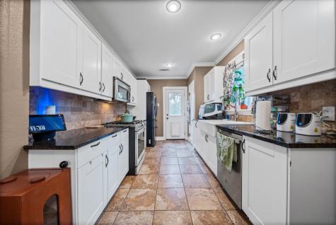 1606 Lansford Avenue Dallas TX 75224