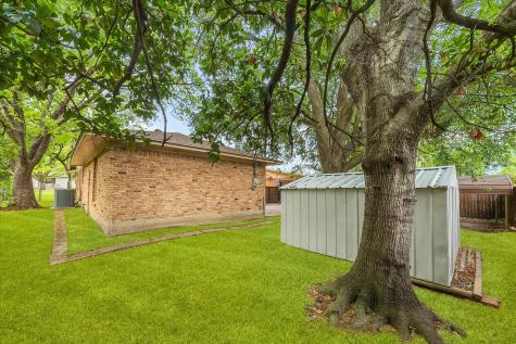 1240 Tosch Lane Mesquite TX 75149