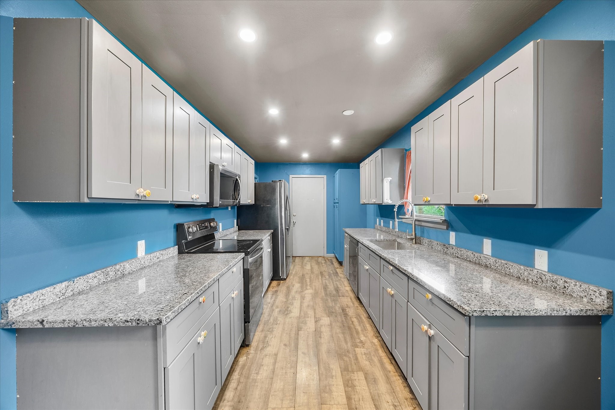 1240 Tosch Lane Mesquite TX 75149