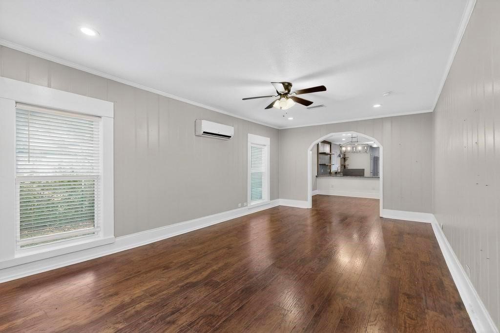206 Farley Street Waxahachie TX 75165