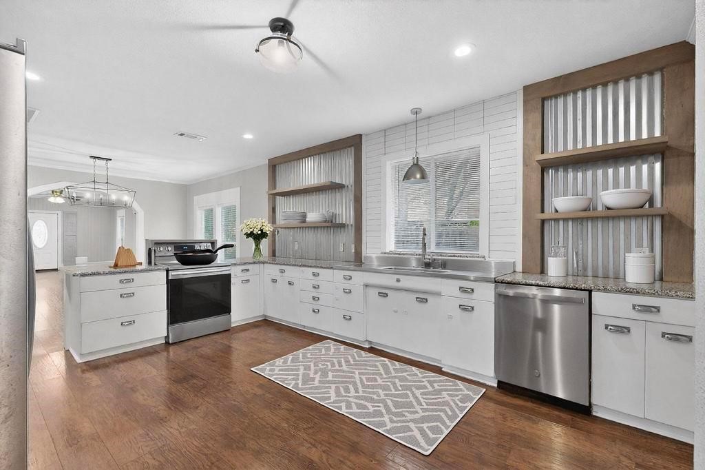 206 Farley Street Waxahachie TX 75165
