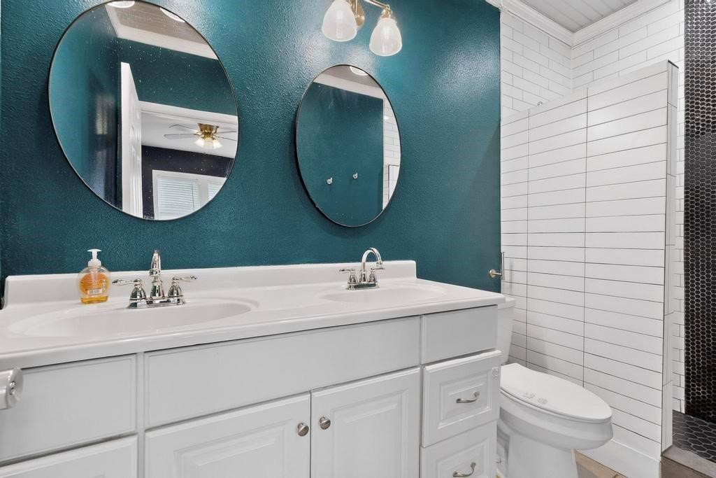 206 Farley Street Waxahachie TX 75165