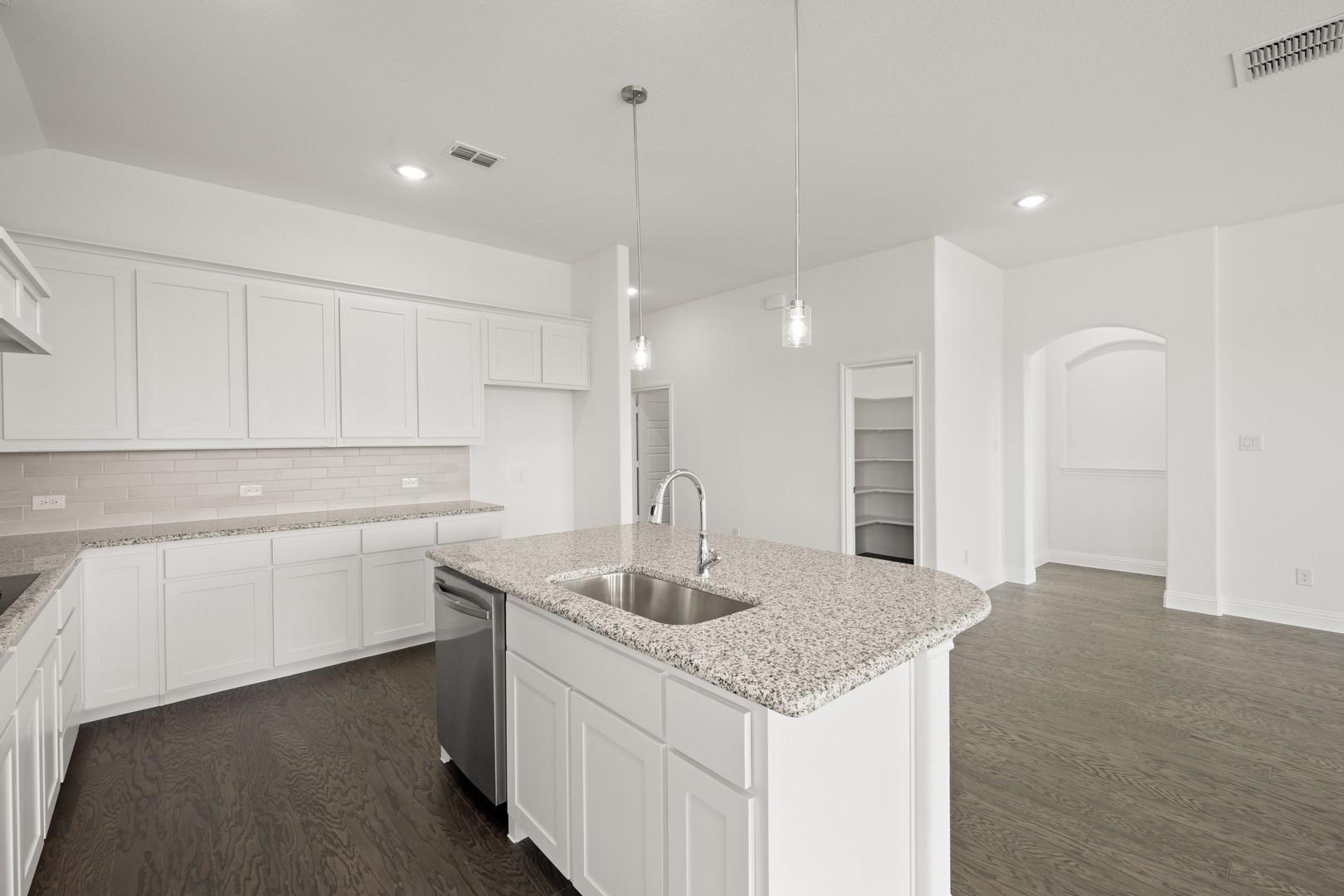 121 Grey Wolf Court Godley TX 76044