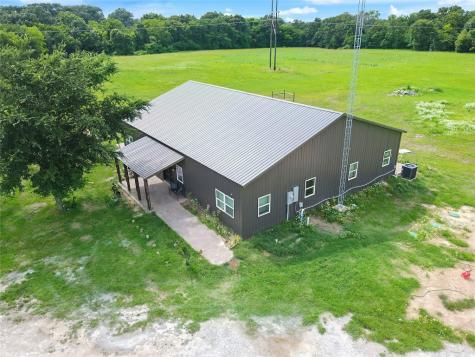 2385 Rs County Road 3150 Emory TX 75440