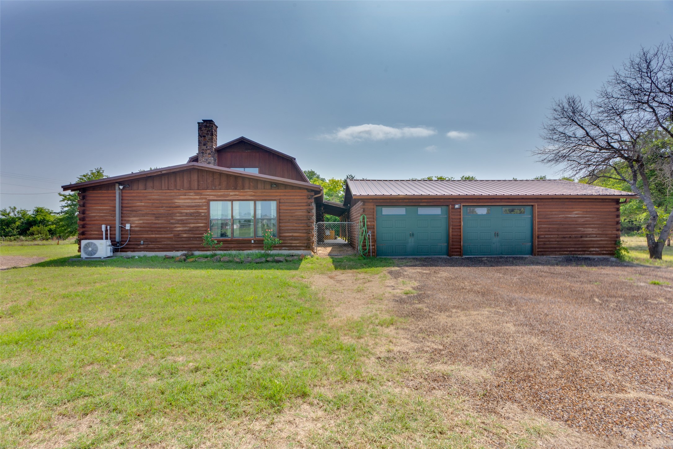 2700 Harwell Lake Road Weatherford TX 76088
