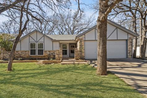 2406 York Minster Court Arlington TX 76006