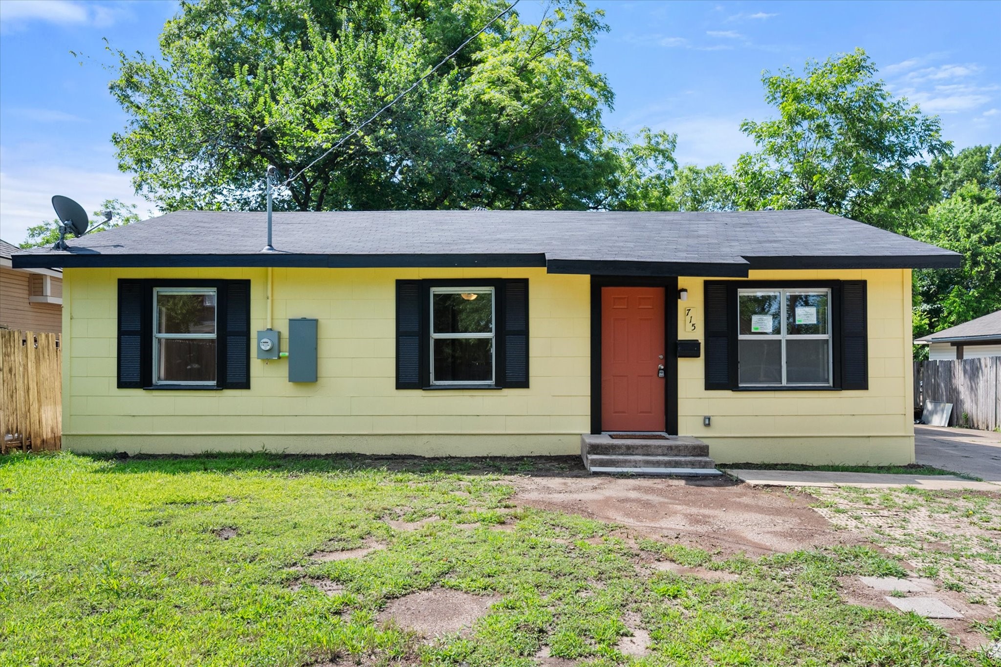 715 W 9th Corsicana TX 75110