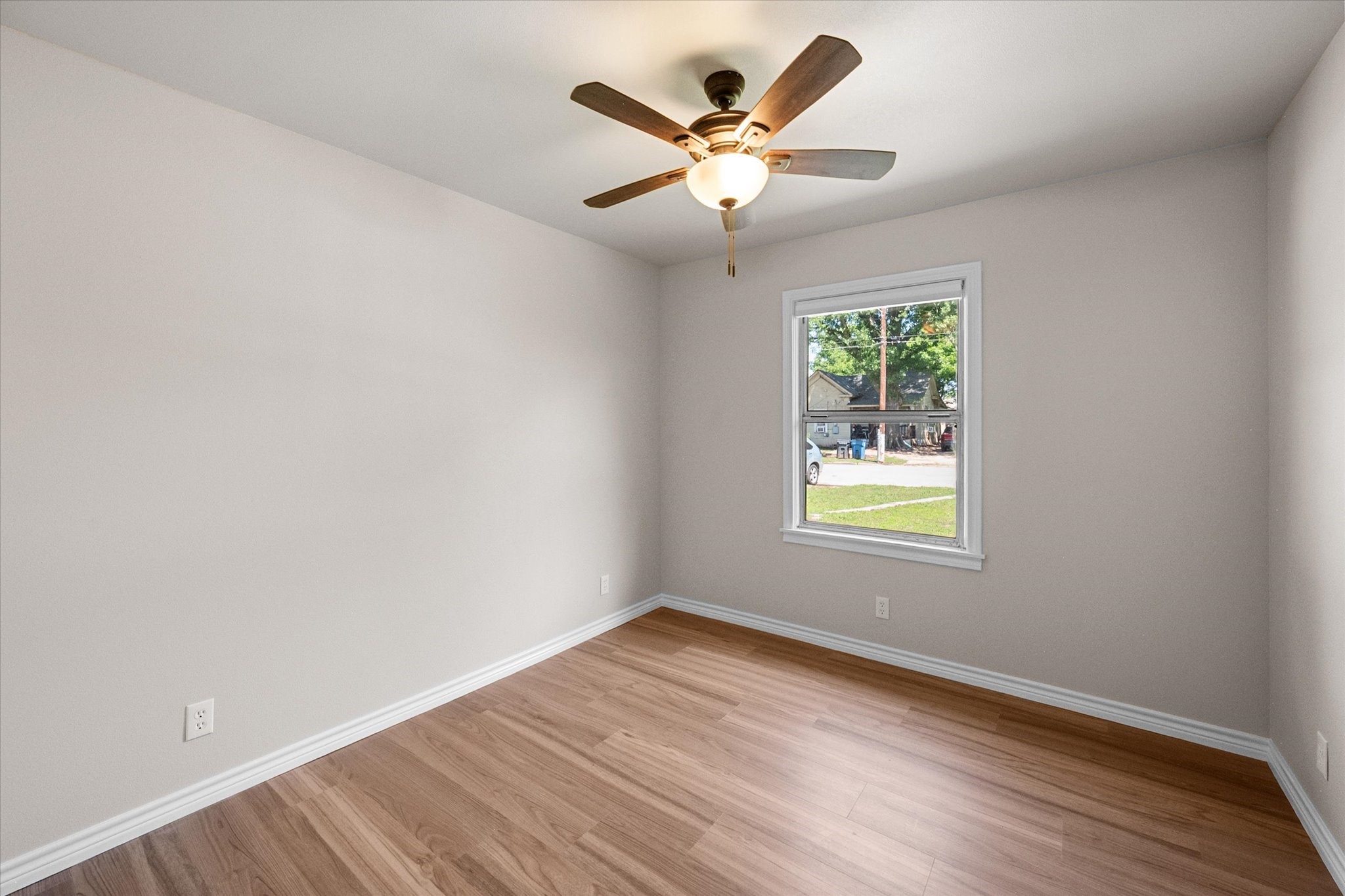 715 W 9th Corsicana TX 75110