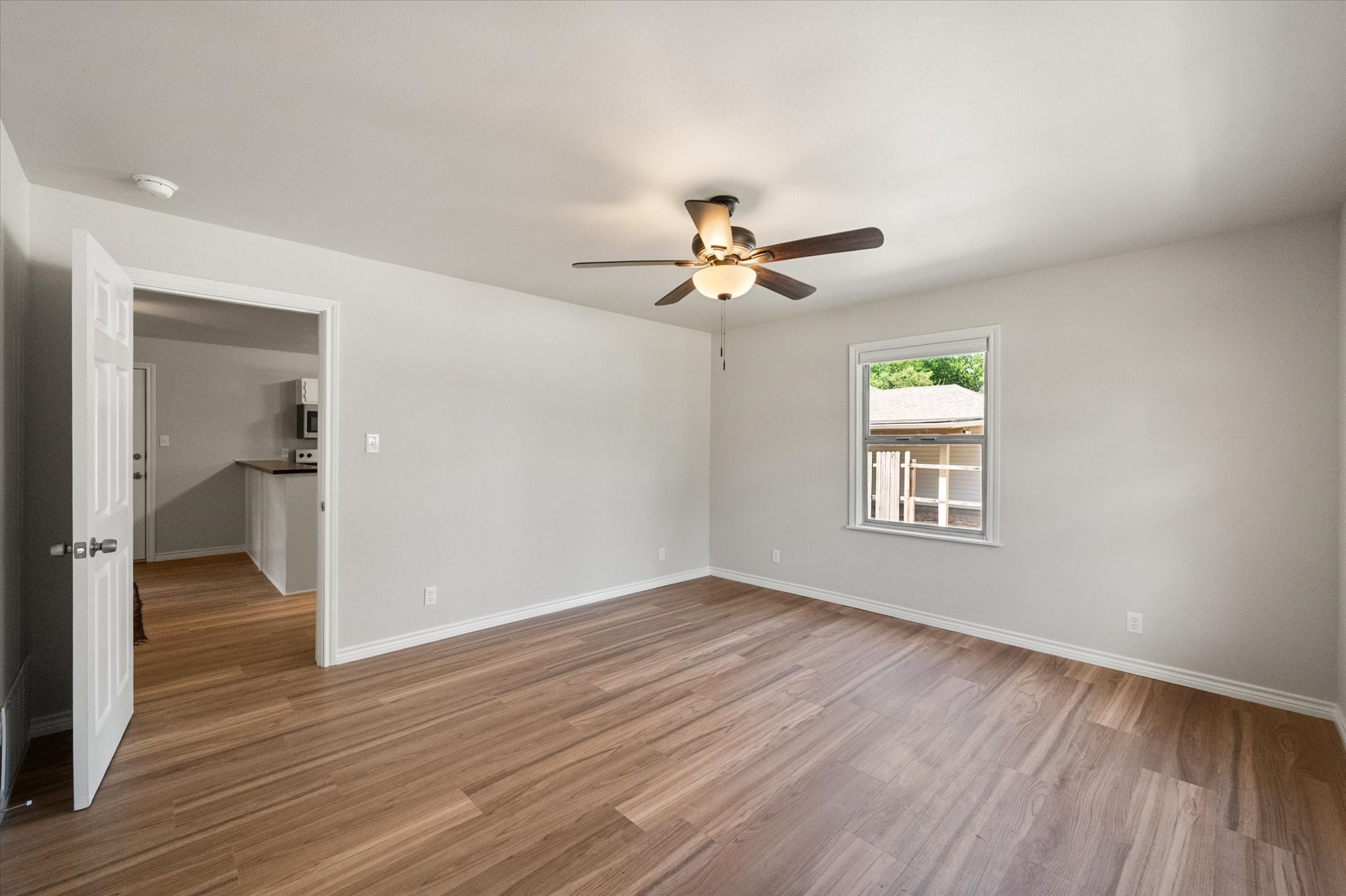 715 W 9th Corsicana TX 75110