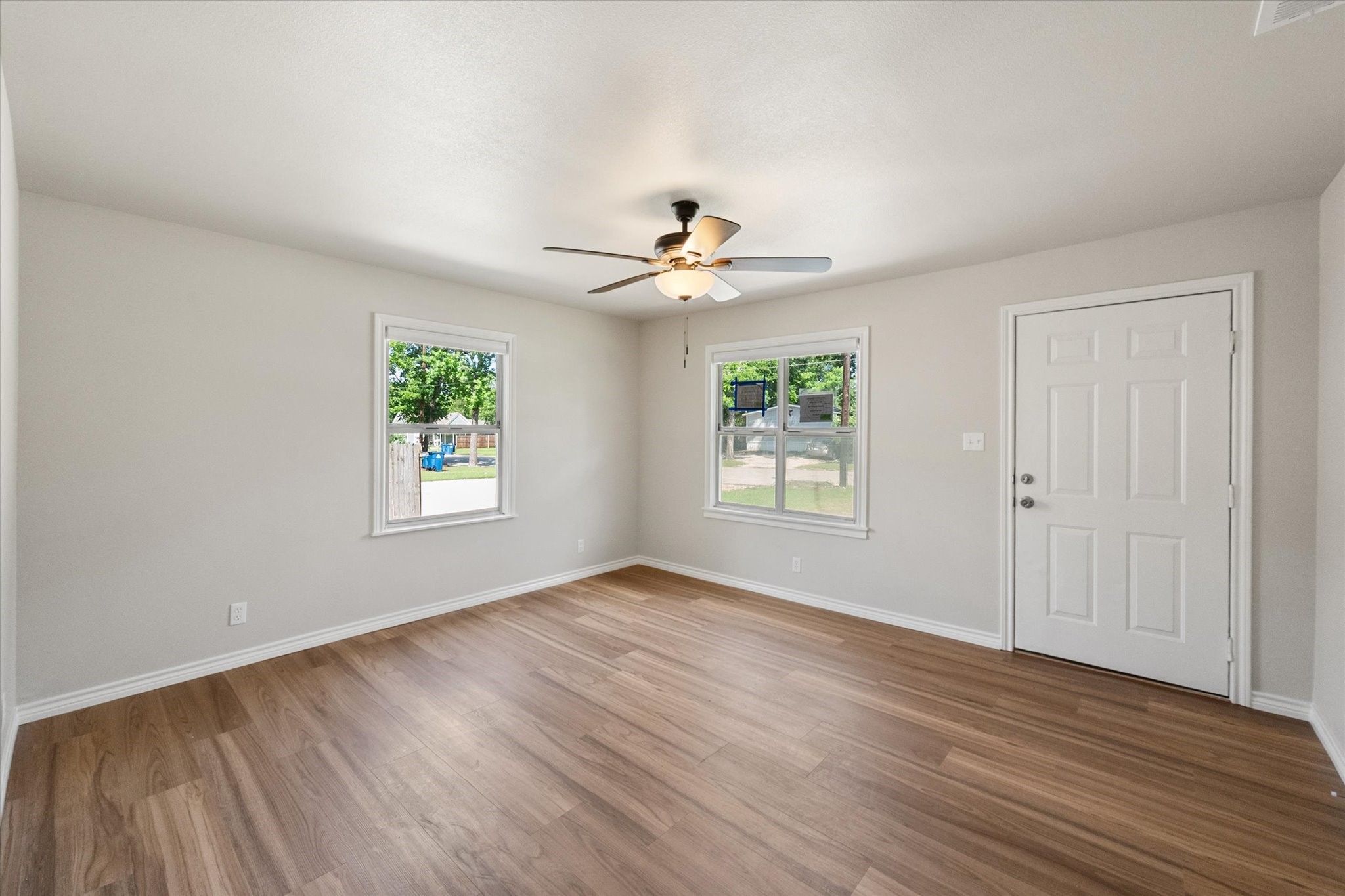 715 W 9th Corsicana TX 75110