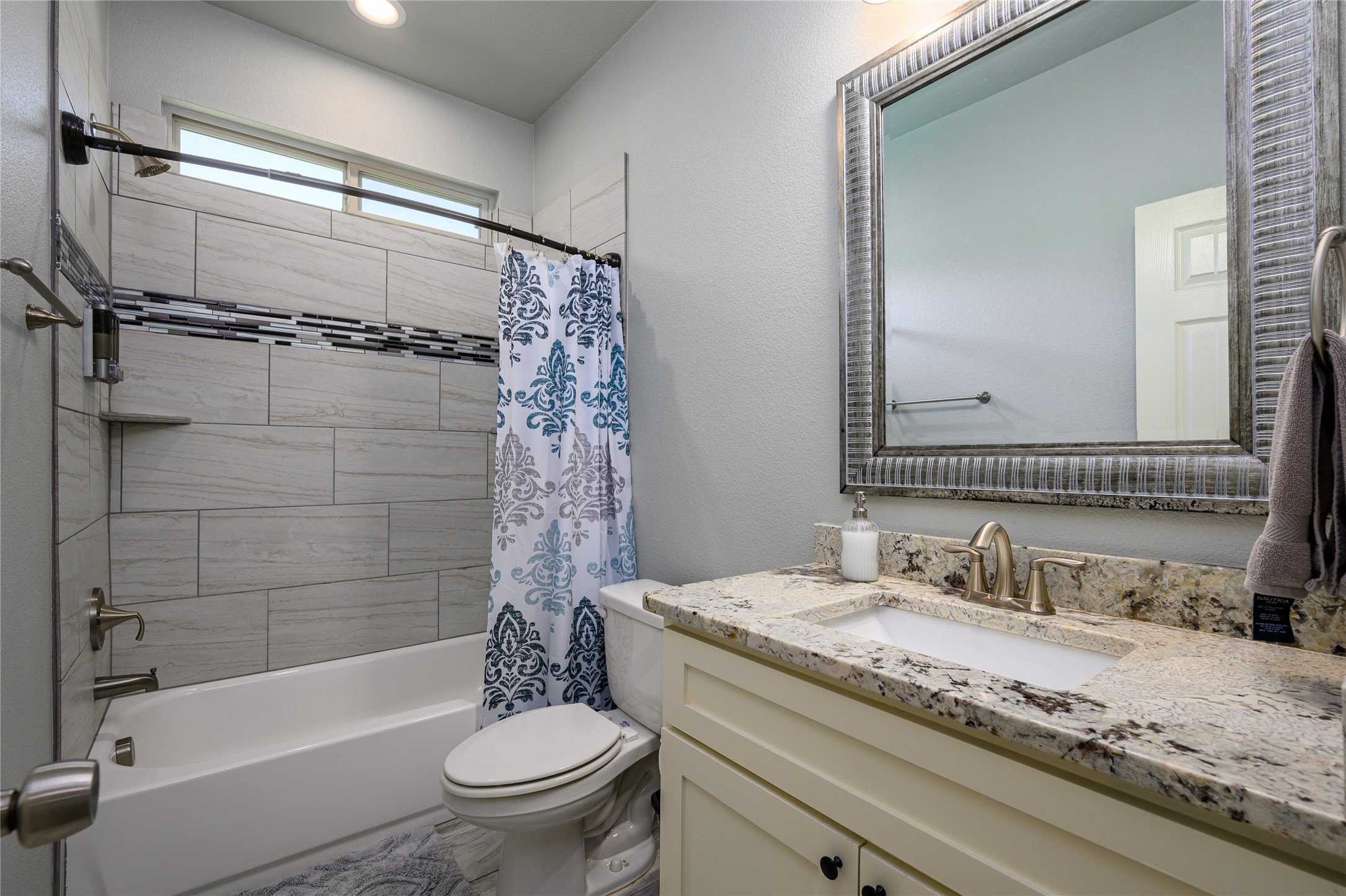 308 N 4th Street Gunter TX 75058