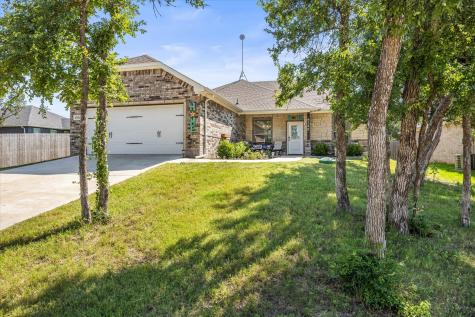 4720 Medina Street Granbury TX 76048