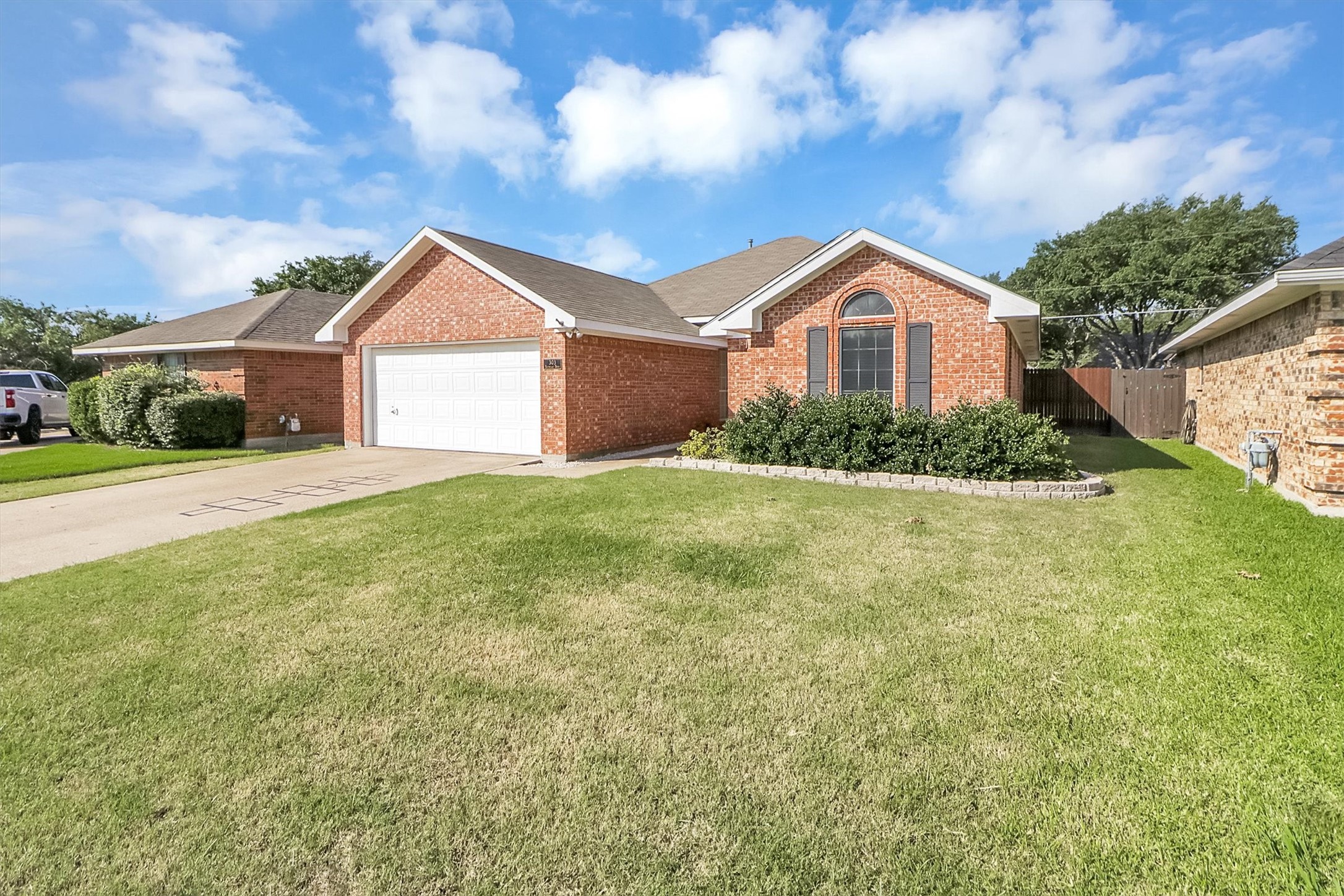 303 Southlake Drive Forney TX 75126