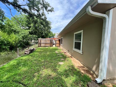600 Lake Drive Lake Dallas TX 75065