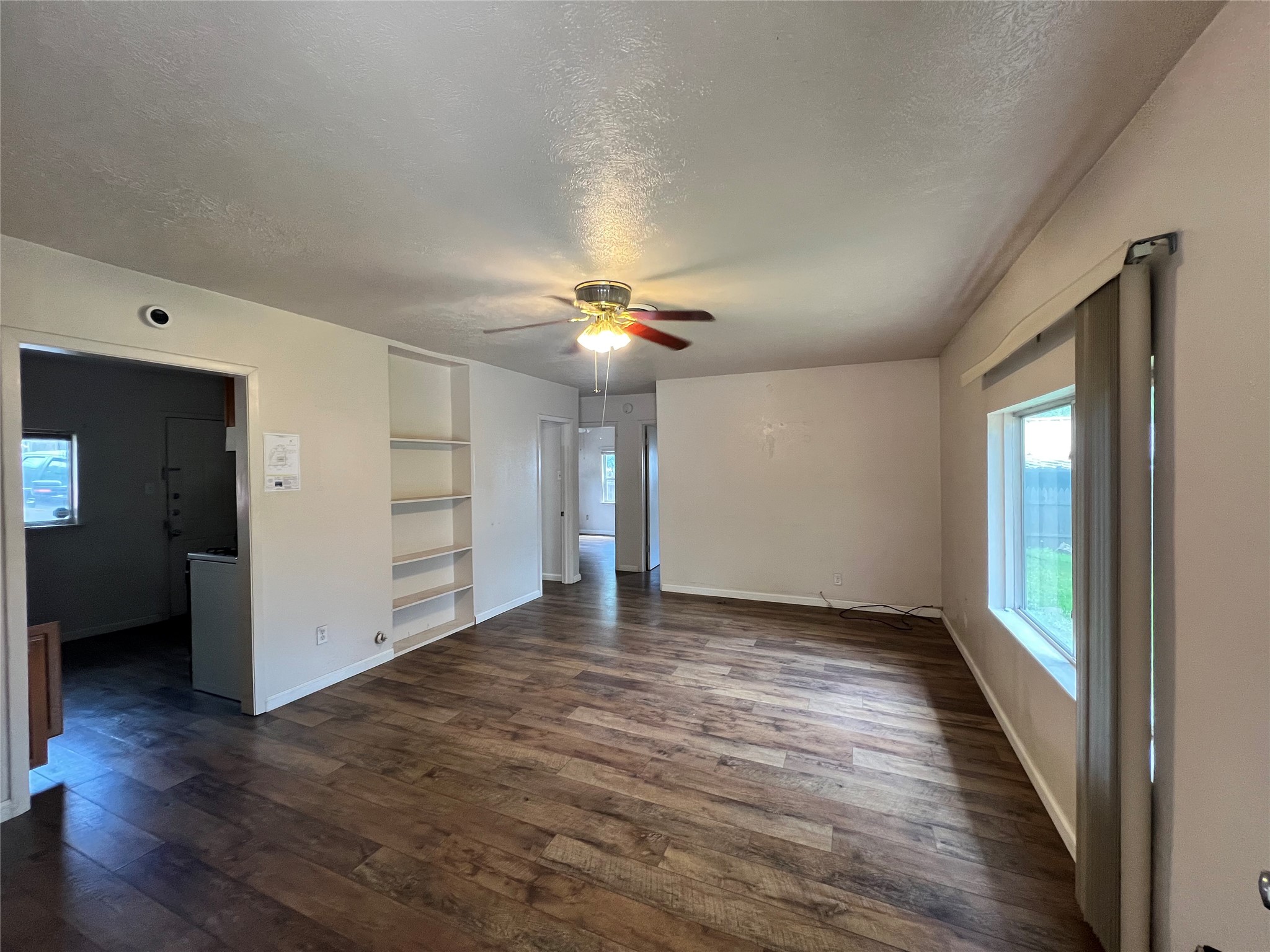 600 Lake Drive Lake Dallas TX 75065