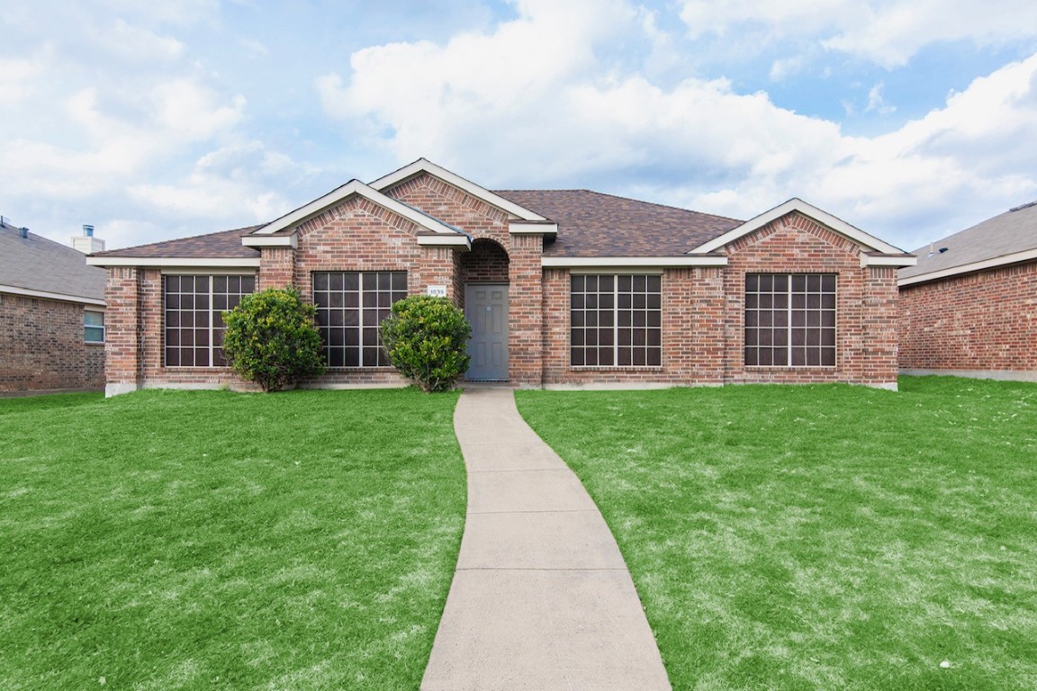 1839 Shanna Drive Lancaster TX 75134