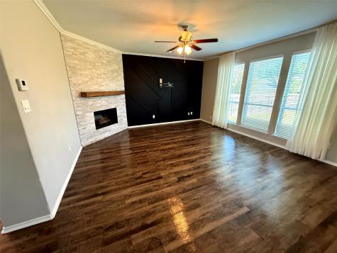 1306 Webb Ferrell Road S Arlington TX 76002