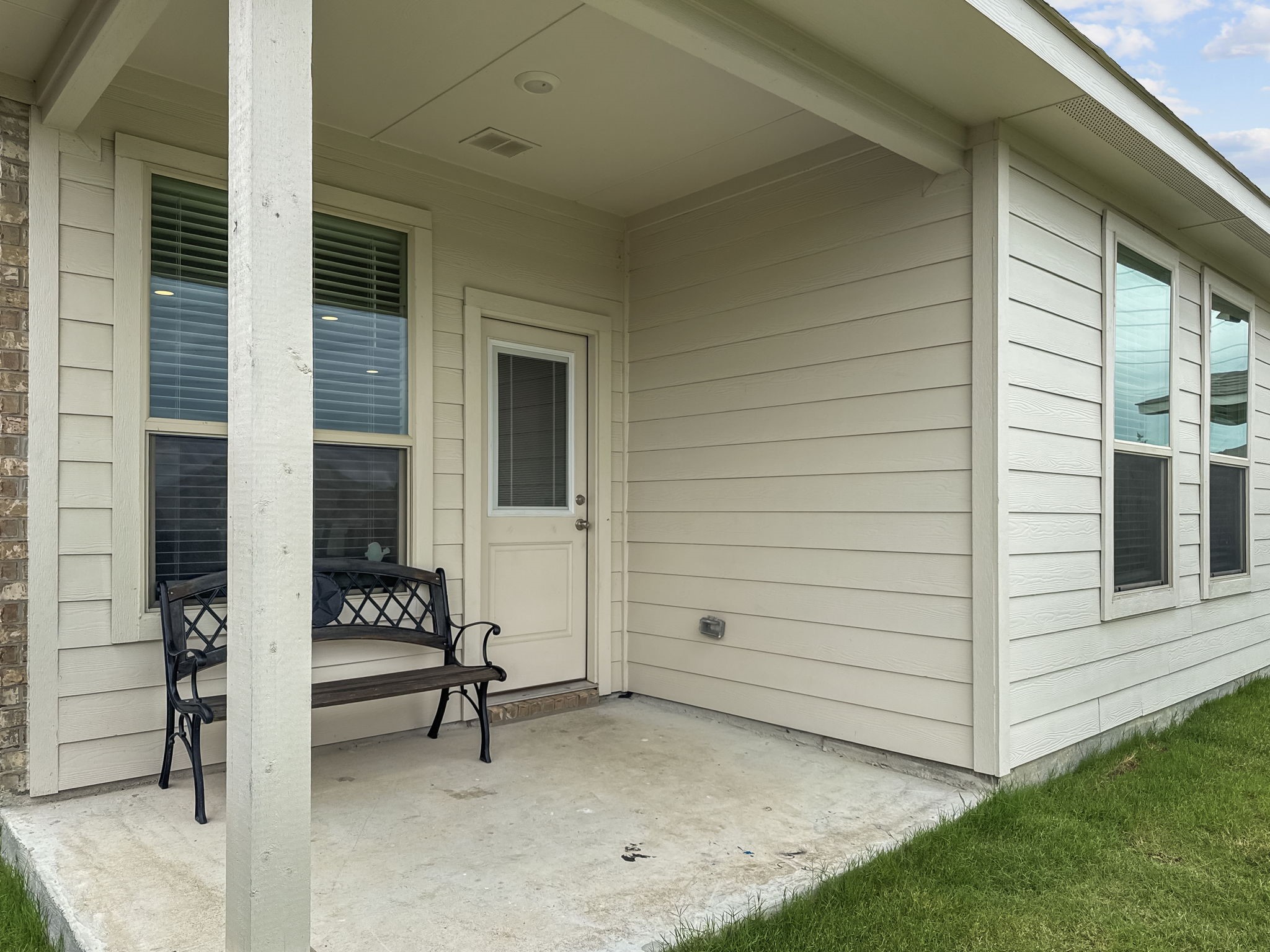 200 Tanager Drive Rhome TX 76078
