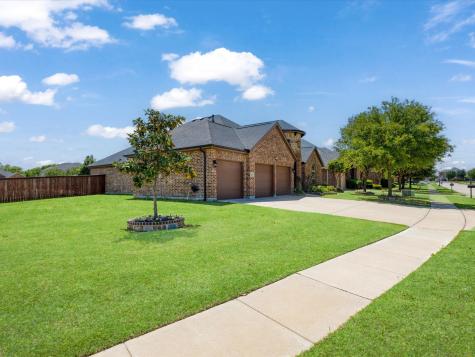 2931 Cool Water Terrace Grand Prairie TX 75054