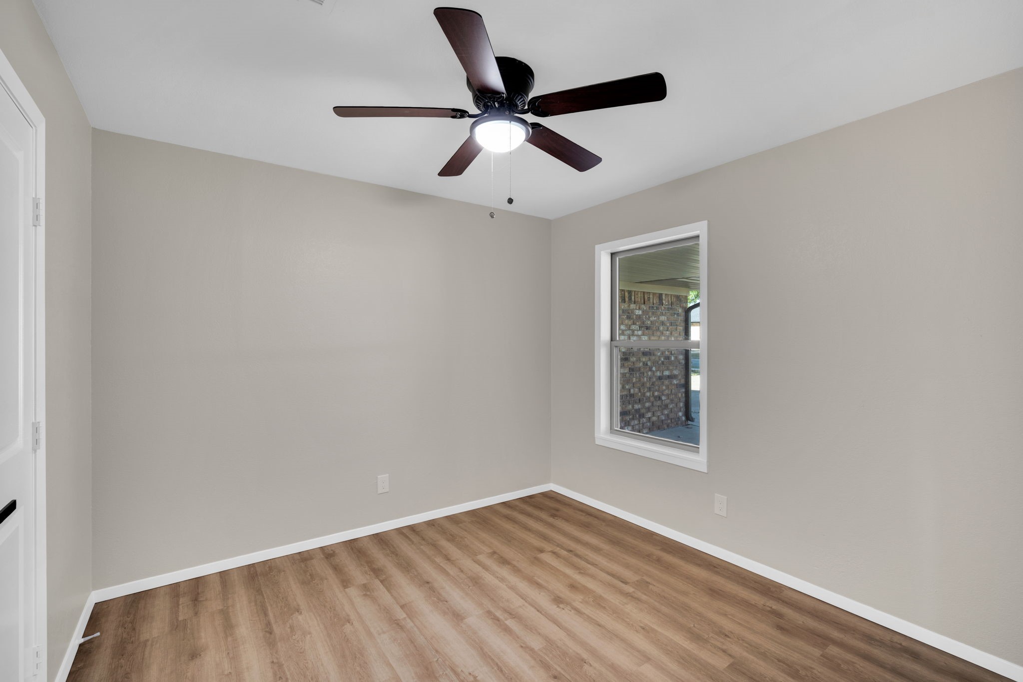 221 N Edgefield Road Waxahachie TX 75165