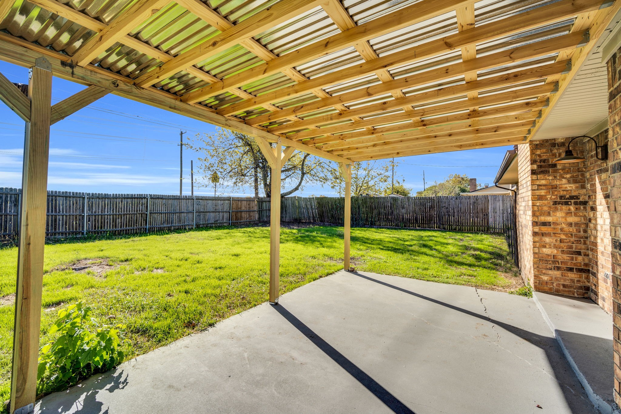 221 N Edgefield Road Waxahachie TX 75165