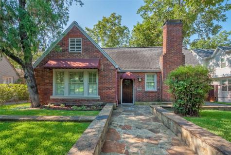 7022 Clayton Avenue Dallas TX 75214