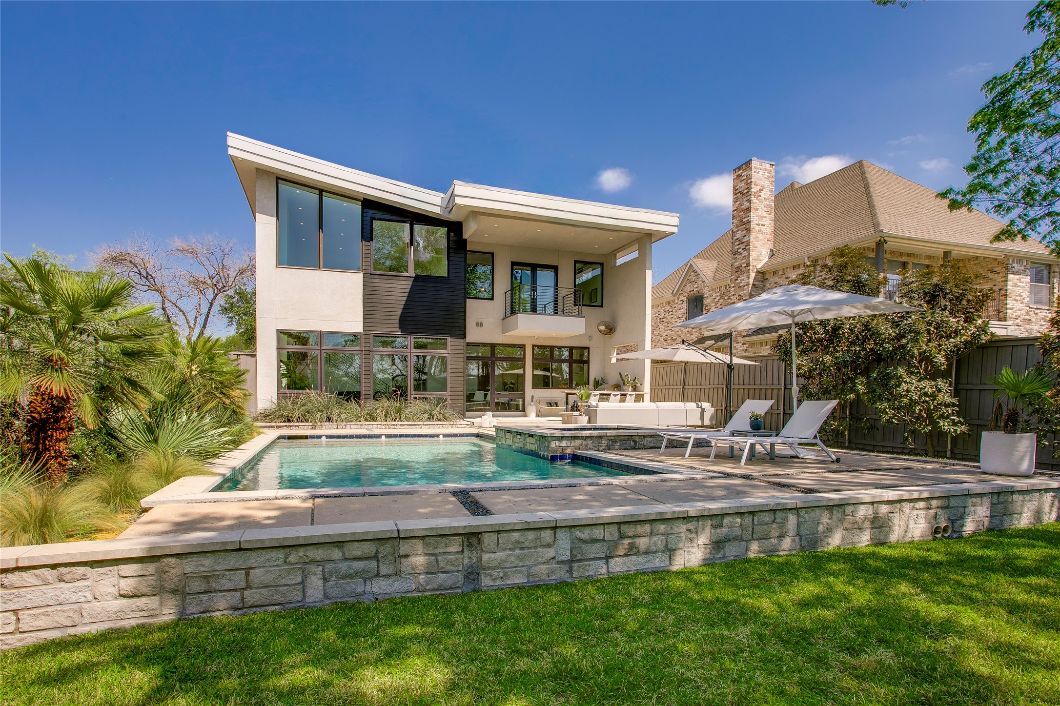 2215 Madera Street Dallas TX 75206