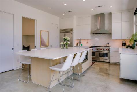 2215 Madera Street Dallas TX 75206