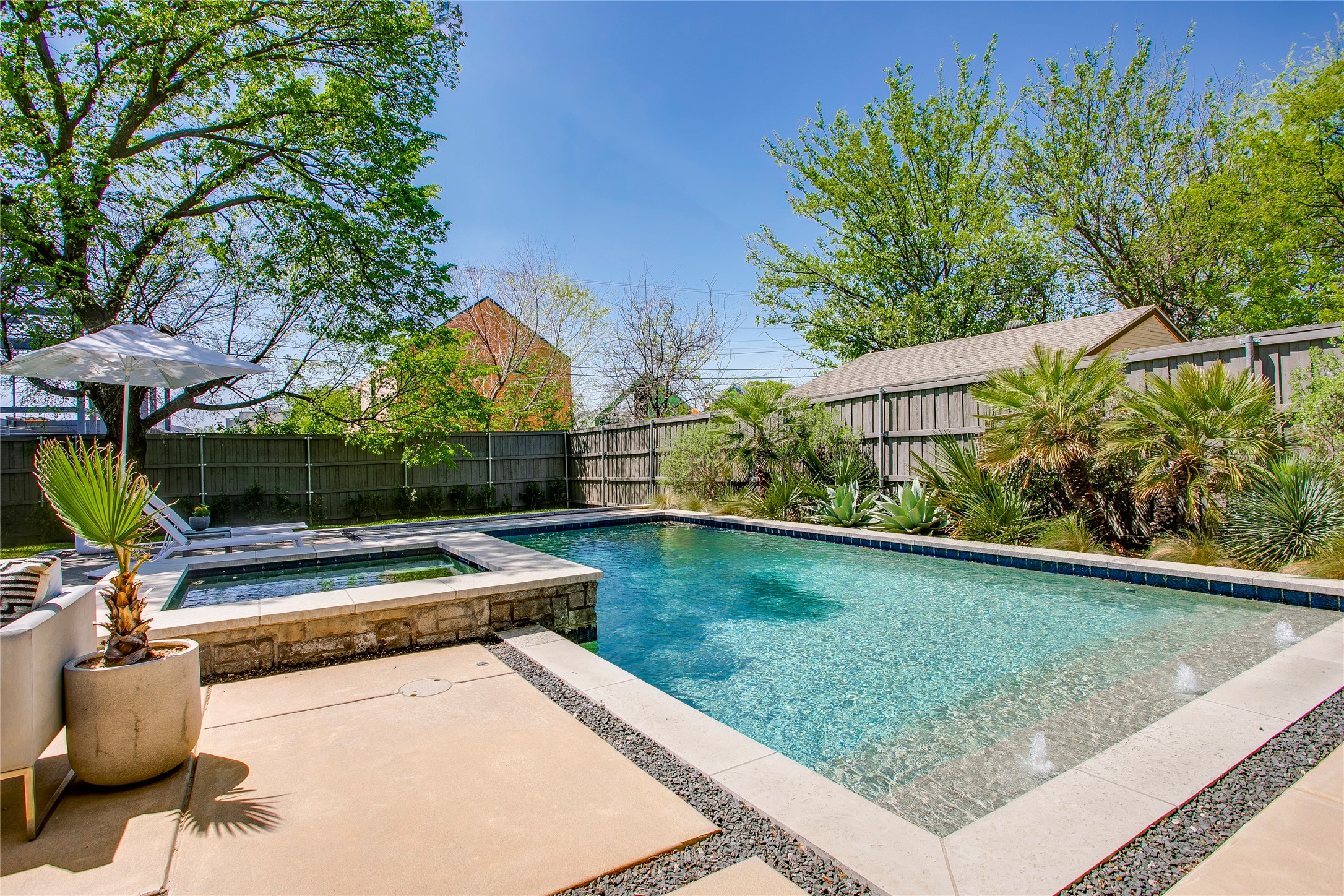 2215 Madera Street Dallas TX 75206