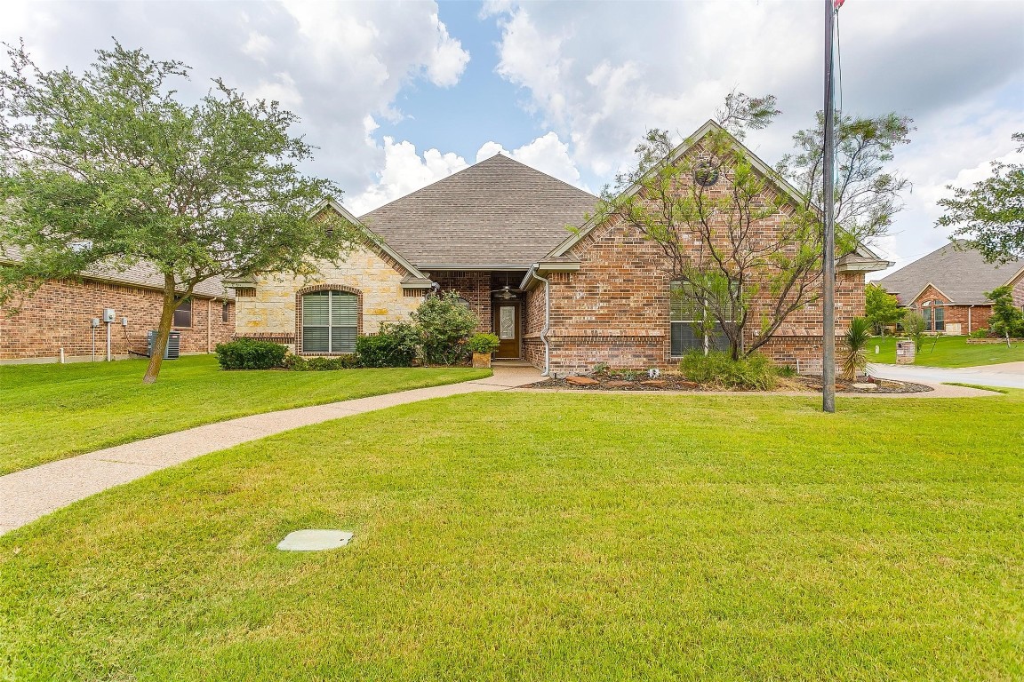100 Sawgrass Drive Willow Park TX 76008