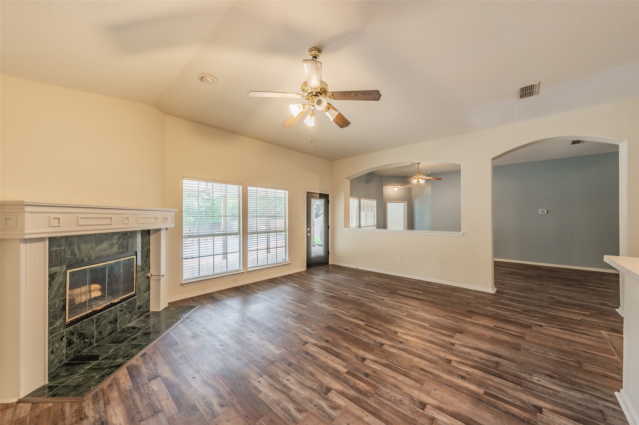 3917 Larkspur Drive Haltom City TX 76137