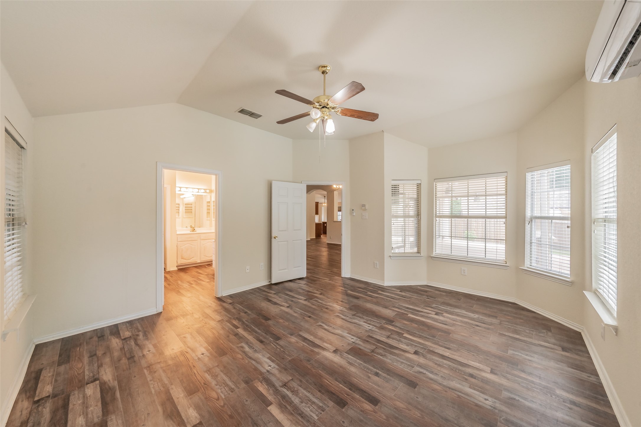 3917 Larkspur Drive Haltom City TX 76137