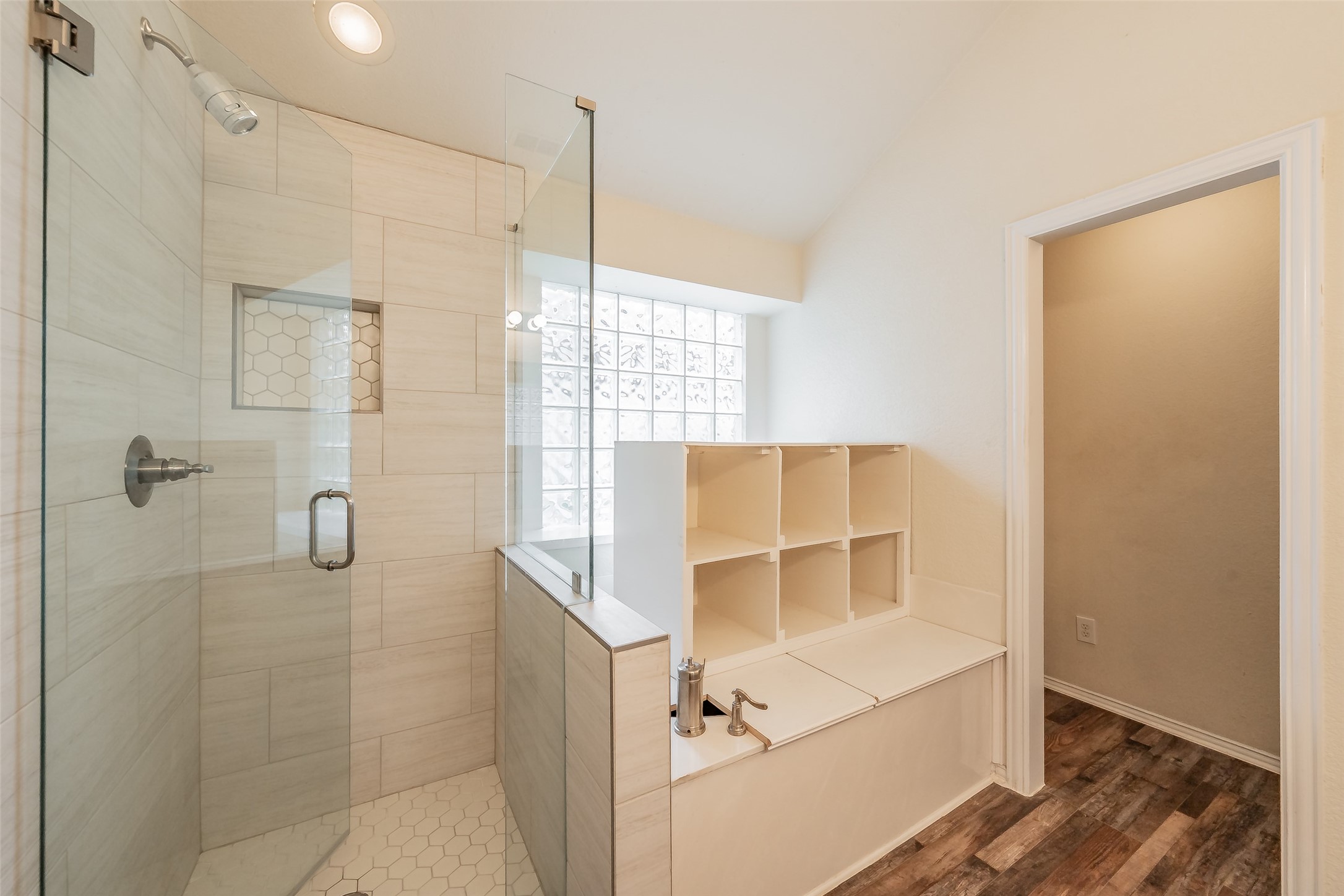 3917 Larkspur Drive Haltom City TX 76137